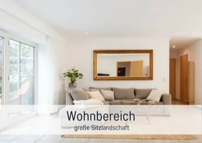 wohnwerth.de Traumferienwohnung Ostsee Ferienwohnung Lichtinsel Wohnbereich Sitzlandschaft